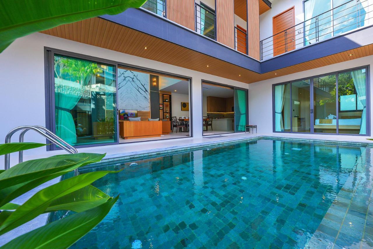 Le Resort And Villas Rawai Buitenkant foto Villa in Phuket, Thailand